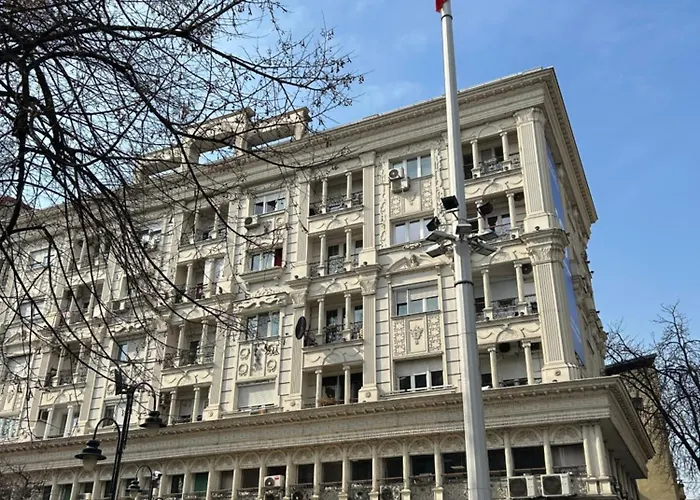 Macedonia Square Apartment