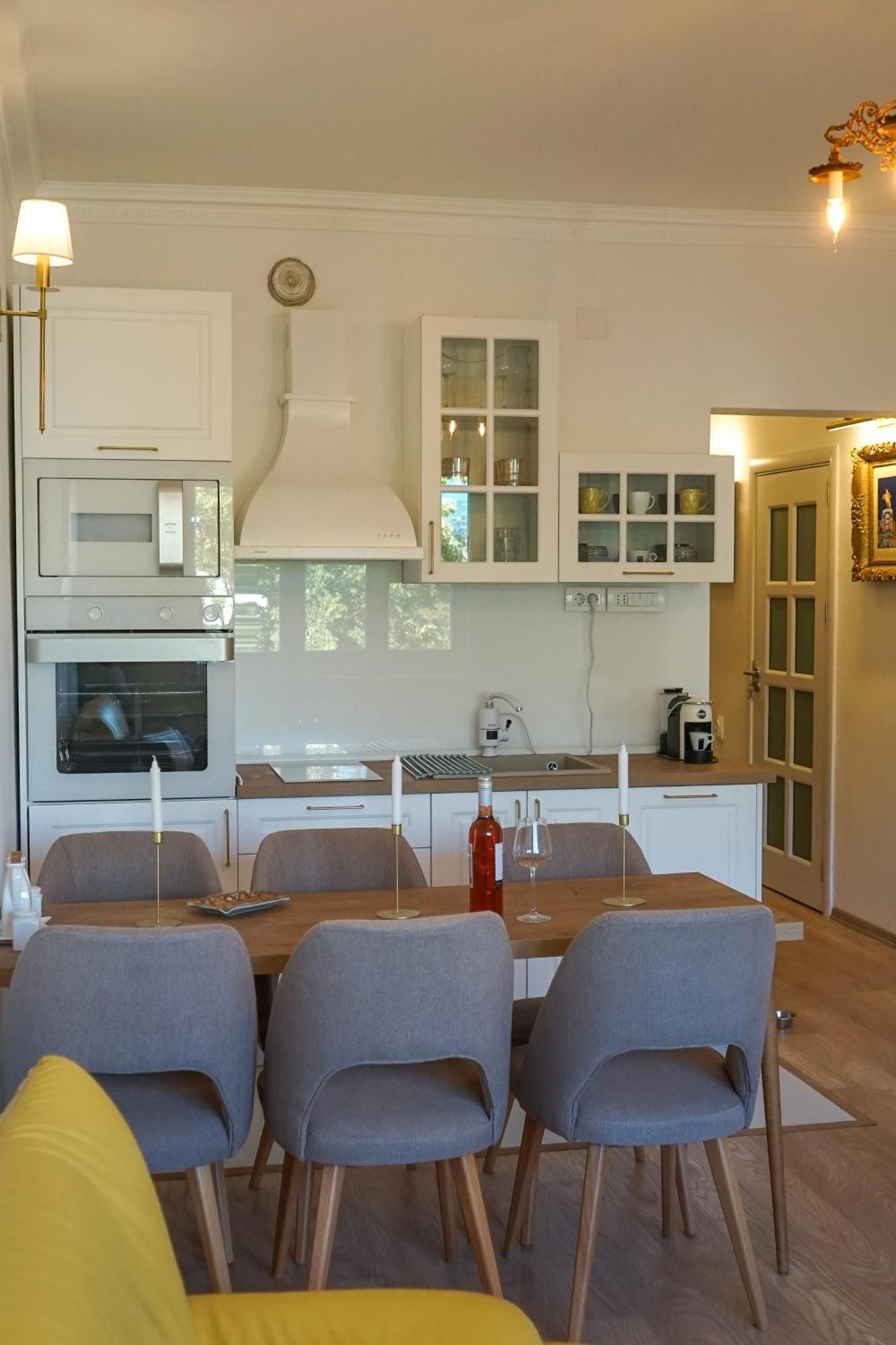 Macedonia Square Apartment Skopje